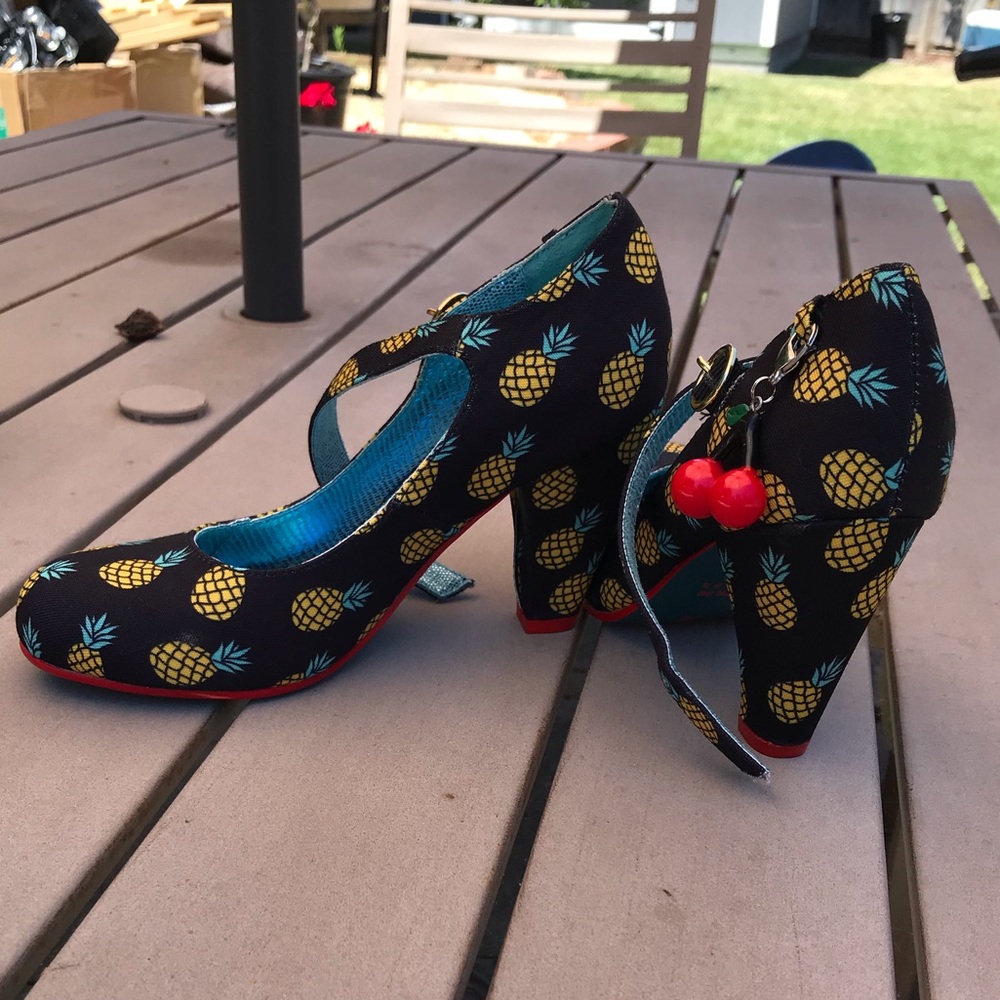 “Irregular Choice” pineapple heels